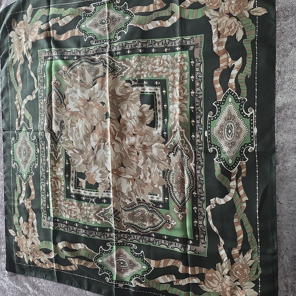 NWOT Vintage Manlio Bonetti Large Scarf Made In Italy